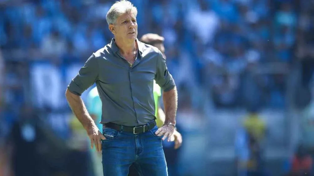 Renato Gaúcho cita lema de Muricy e alfineta Luis Castro após empate do Grêmio: 'Fiz o que não foi feito em 9 meses'