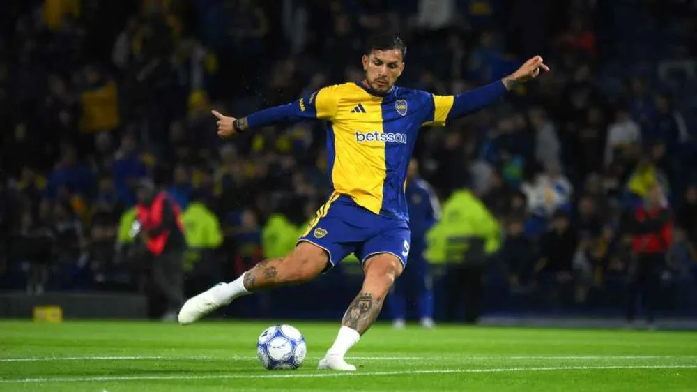 Destaque do Boca Juniors fica 16 minutos em campo, se lesiona e está fora do jogo contra o Vasco na Sul-Americana
