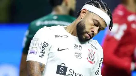 Corinthians vê chance de rebaixamento crescer após ser goleado no Dérbi, e empate mantém dupla GreNal ameaçadíssima