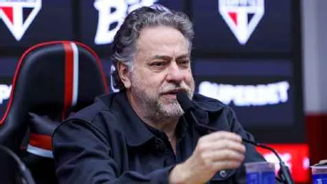 Ex-presidente do São Paulo, Casares tenta indenização do Instagram por perder seguidores após renúncia