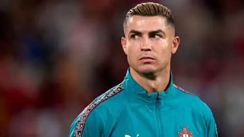 Portugal anuncia punição e multa a Cristiano Ronaldo após astro abandonar seleção em meio à Nations League