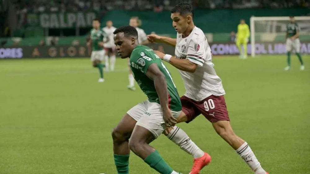 Carlos Miguel brilha, Palmeiras vence Fluminense nos pênaltis e vai à final da Libertadores