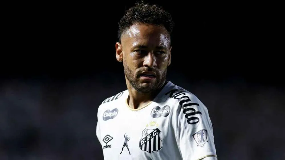 Neymar foi expulso em Santos x Bahia pelo Brasileirão Ricardo Moreira/Getty Images)