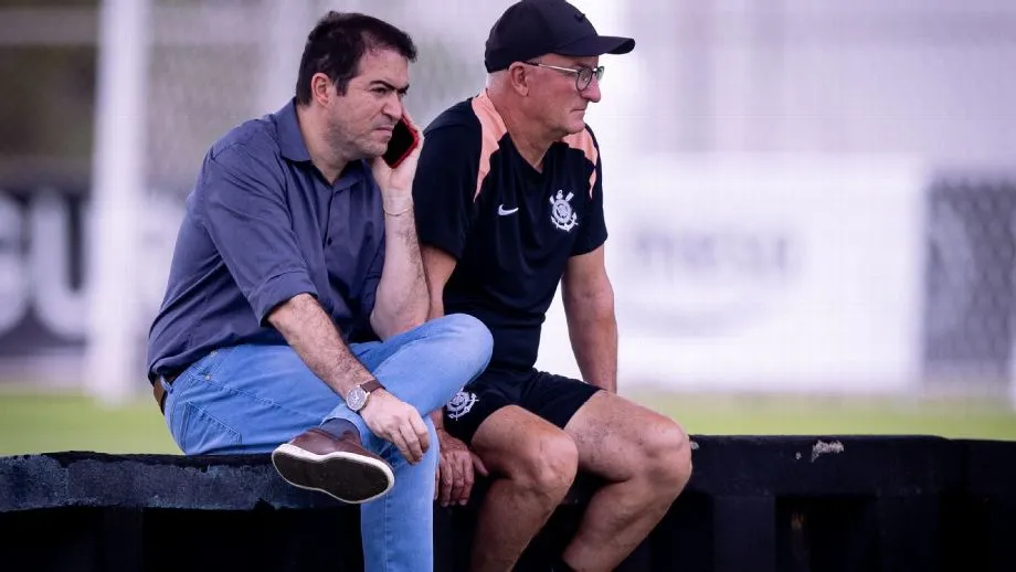 OPINIÃO: Corinthians é uma tragédia até quando 'a bola entra'