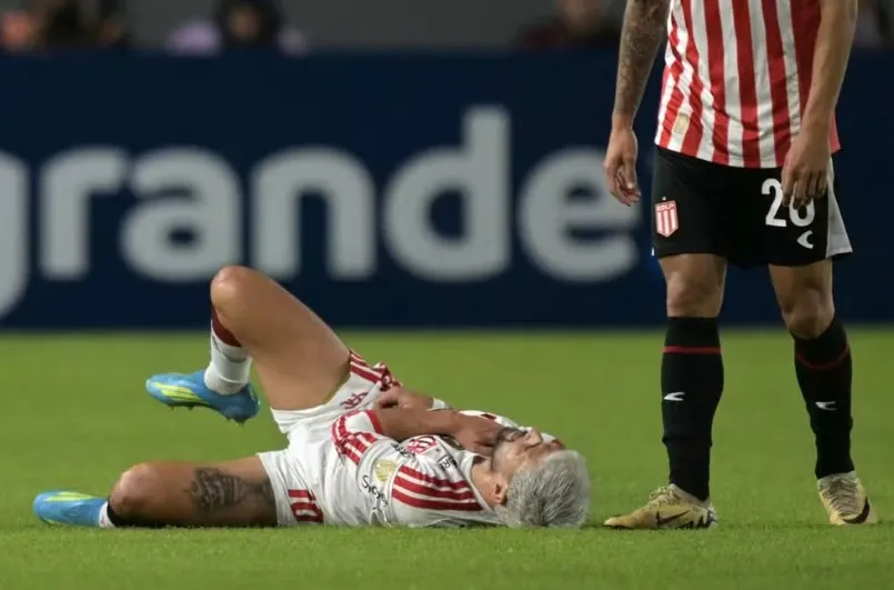 Arrascaeta em Estudiantes x Flamengo — Foto: JUAN MABROMATA/AFP