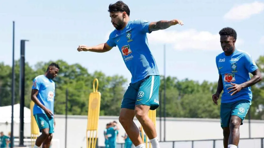 Paquetá diz como Seleção Brasileira reagiu à volta de Neymar aos treinos e lesão de Raphinha no meio da Copa