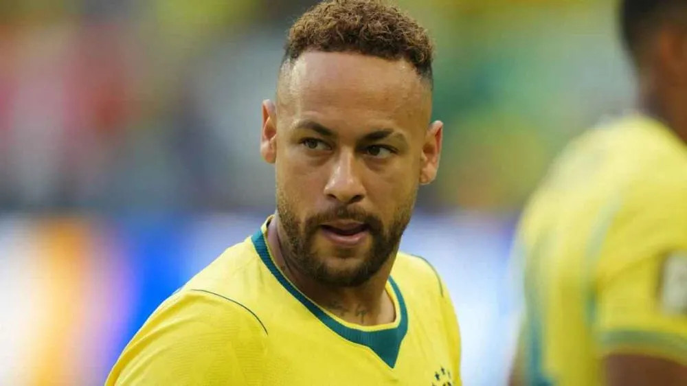 Neymar volta a jogar pela Seleção após quase mil dias e iguala marcas de Pelé e Rivaldo em Copas
