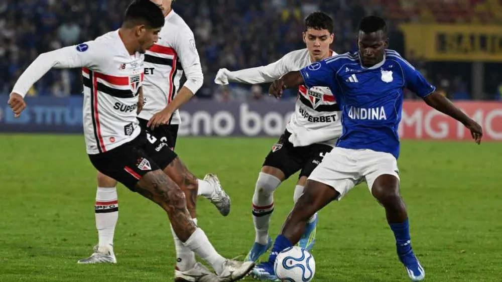  São Paulo acerta empréstimo de Alan Franco para clube mexicano; veja detalhes