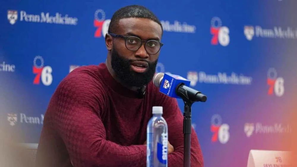 Jaylen Brown abre o jogo sobre troca para o Philadelphia 76ers: 'Transição louca'