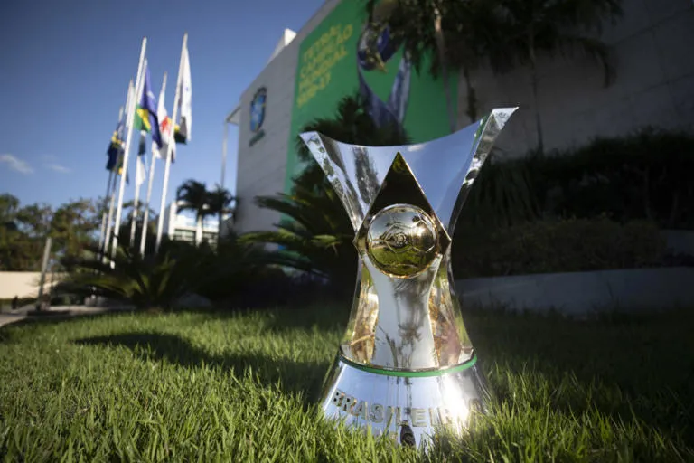 FIFA dá prazo para clube do Brasileirão não perder seis pontos