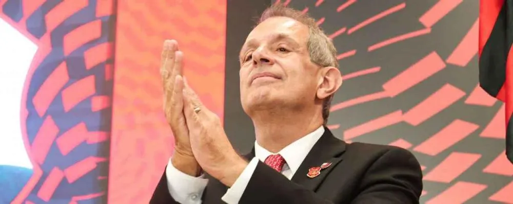 Flamengo intensifica conversas com MLS por joias sem espaço no profissional e mira dinheiro a longo prazo
