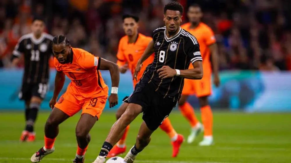 Holanda de Xavi busca empate nos acréscimos e estraga estreia de Klopp pela Alemanha
