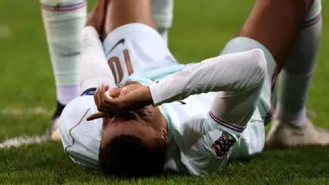 Real Madrid detalha exame médico e confirma lesão sofrida por Mbappé em jogo pela França
