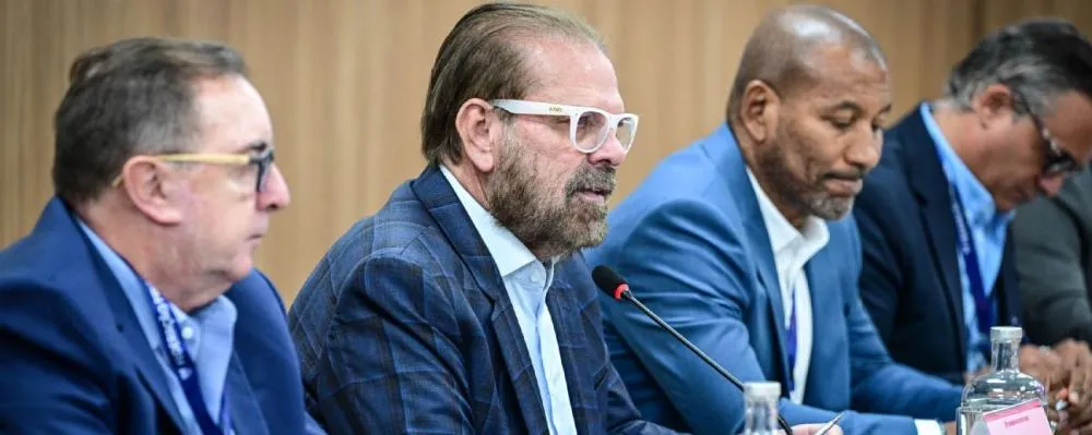 Paulistas se reúnem para discutir impacto de até R$ 400 milhões sem bets; veja planos dos clubes