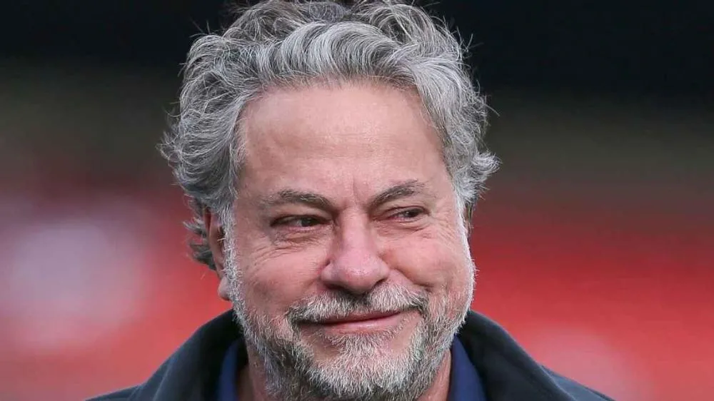 Julio Casares durante jogo entre São Paulo e Atlético-GO, pelo Brasileirão Ricardo Moreira/Getty Images
