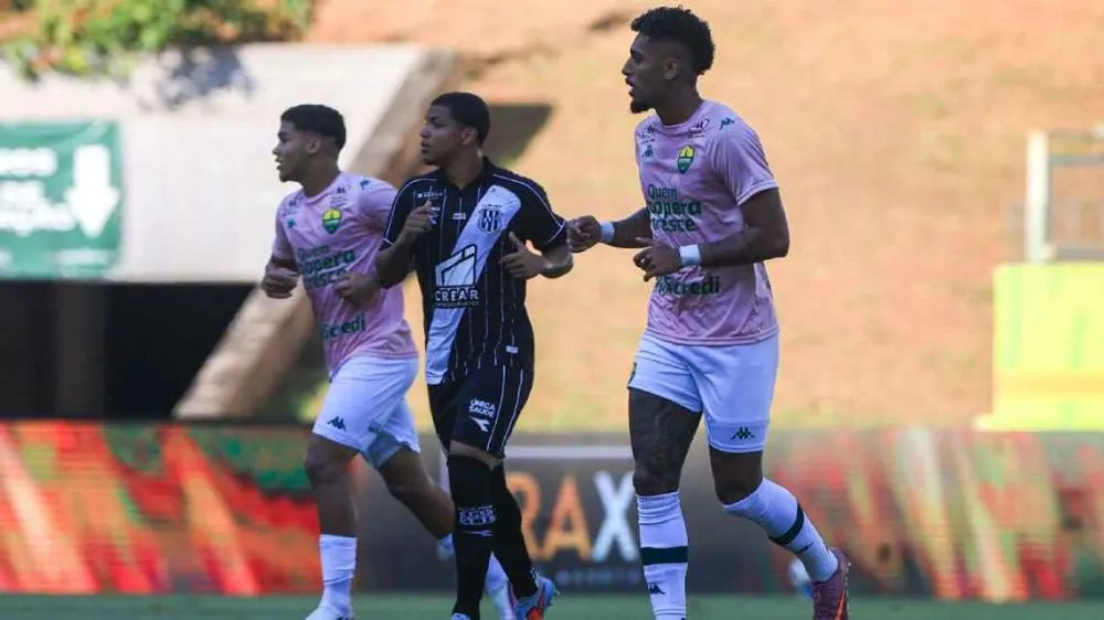 Ponte Preta é o primeiro time rebaixado na Série B do Brasileirão